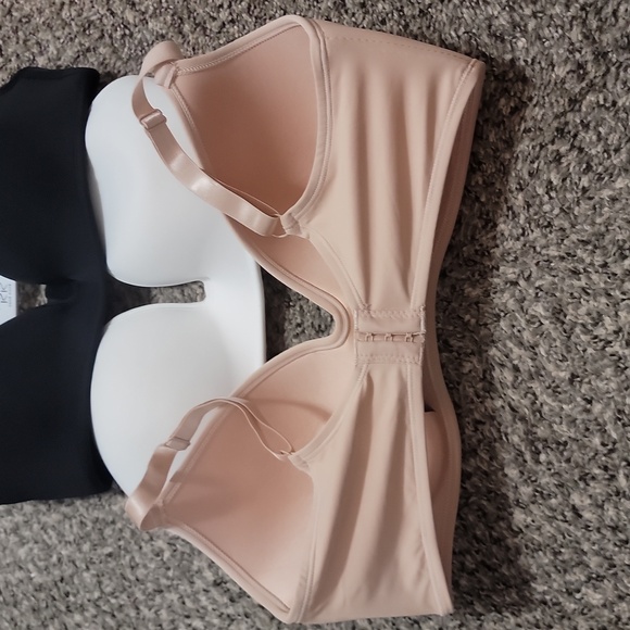 Set of 3 bras. Beige, black and white. No under wire. Lightly lined. - Picture 2 of 5